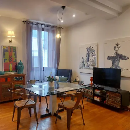 Exclusive Flat Piazza Di Spagna Apartment *